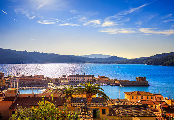 Veduta aerea del porto di Portoferraio